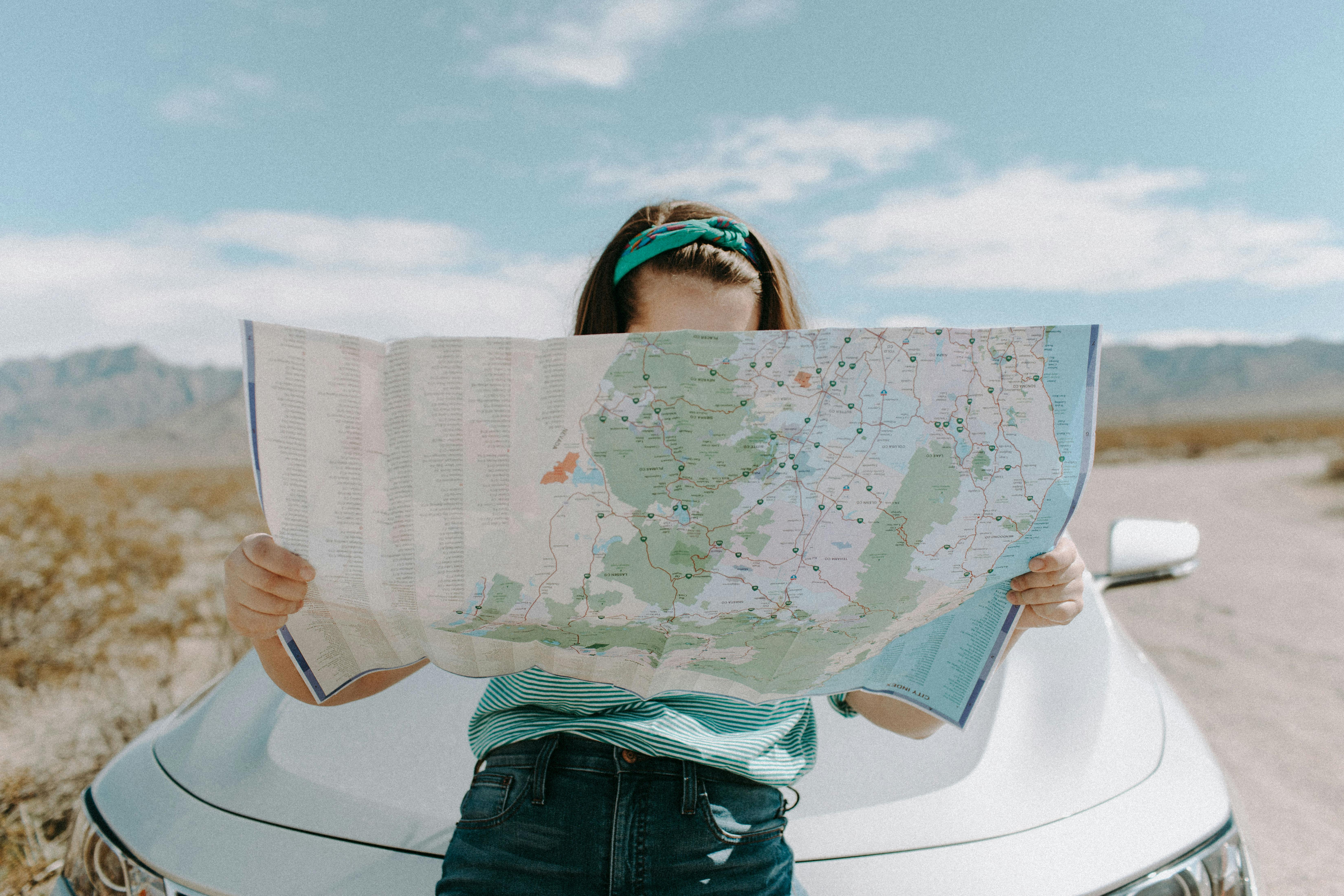 Smart Ways to Properly Sign a Check: Discover Essential Tips for 2025